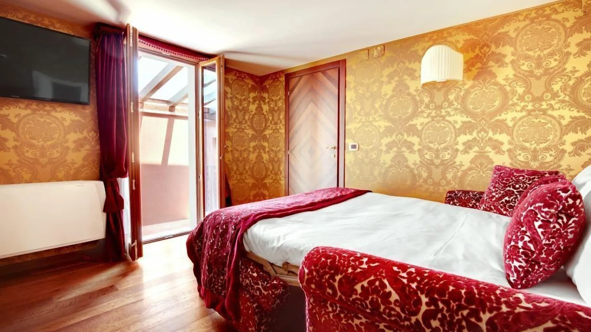 Hotel Casanova Venice