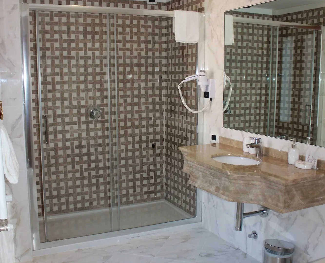 ****  Hotel Casanova Venice Italy